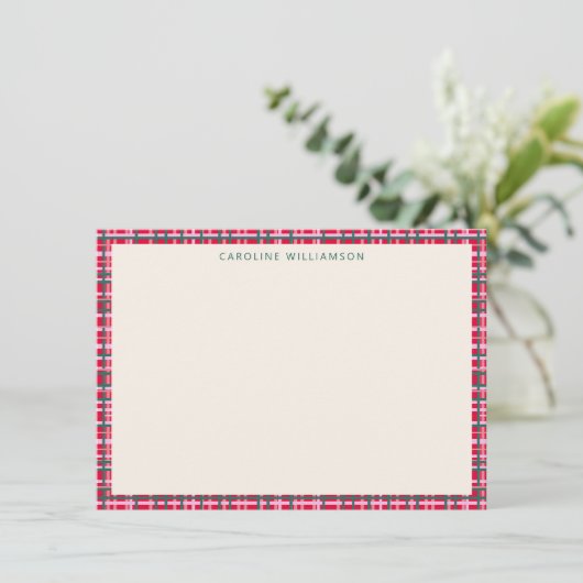 Colorful Christmas Plaid Border Personalized Name ノートカード (スタンド正面)