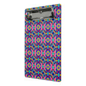 Colorful clipboard features a vibrant geometric  ミニクリップボード (アングル2)