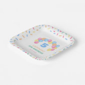 Colorful Confetti Frame Balloon Arch Birthday ペーパープレート (傾斜あり)