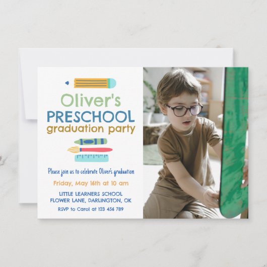 Colorful Crayon Photo Preschool Graduation 招待状 (正面)