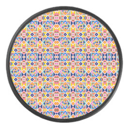 Colorful geometric pattern on a round Bluetooth  アイスホッケーパック