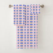 Colorful geometric patterned towels バスタオルセット