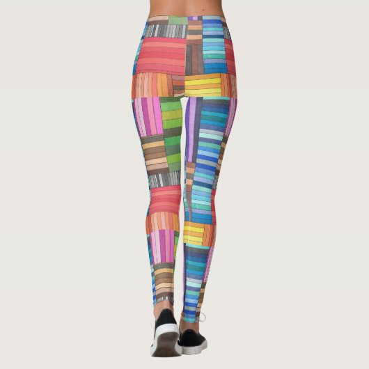 Colorful Geometric Striped Pattern in Rainbow  レギンス (裏面)