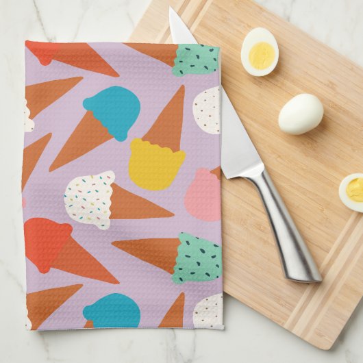 Colorful Hand-Drawn Ice Cream Cone Pattern  キッチンタオル (四つ折り)