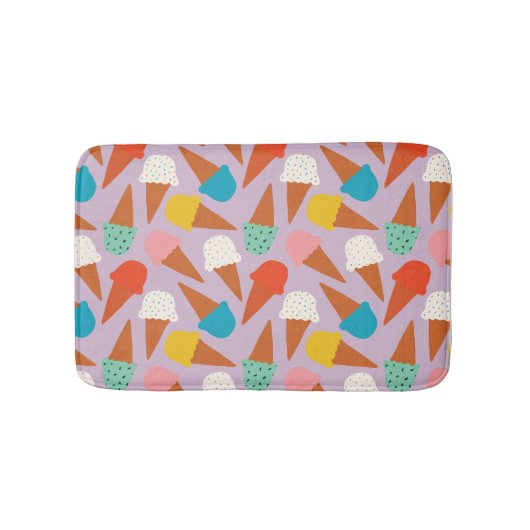 Colorful Hand-Drawn Ice Cream Cone Pattern  バスマット (正面)