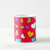 Colorful Hearts Seamless Pattern on Red Background コーヒーマグカップ (中央)