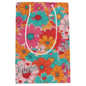 Colorful Nurse Floral Pattern (1) ミディアムペーパーバッグ (正面)