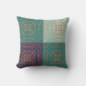 Colorful Ornamental Folk-Inspired クッション (正面)