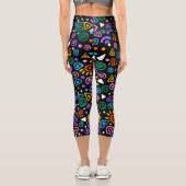 Colorful Retro Memphis Pattern Capri Leggings for  カプリレギンス (裏面)