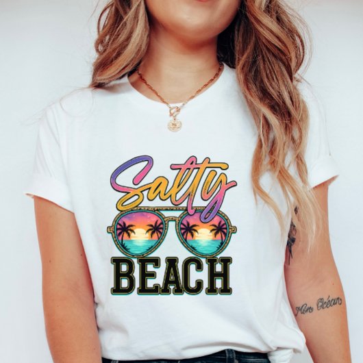 Colorful Salty Beach Sunglasses; Summer Vacation Tシャツ