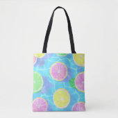 COLORFUL SUMMER AND BEACH THEMED SCENE トートバッグ (正面)