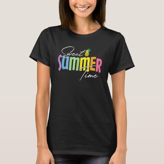 Colorful Sweet Summer Time Nice Graphic Pineapple Tシャツ (正面)