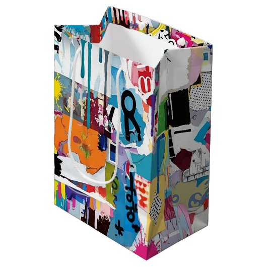 Colorful Urban Graffiti Pattern (8) ミディアムペーパーバッグ (正面アングル)