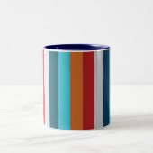 Colorful Vertical Retro Stripes ツートーンマグカップ (中央)