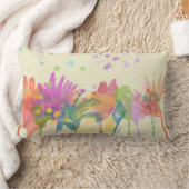 Colorful Watercolor Flowers on Cream ランバークッション (ブランケット)