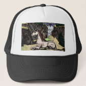 "colorized山のユニコーン" キャップ (正面)