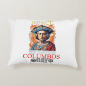 Columbus Dayお祝い：探索、探索 アクセントクッション (裏面)