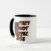 Combo Mug – 彼らは私たちを好きではない マグカップ (正面左)