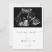 Coming Soon Minimalist Pregnancy Announcement Card 招待状 (正面)