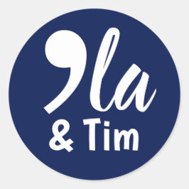 Comma KamalaとTim 2024 ラウンドシール