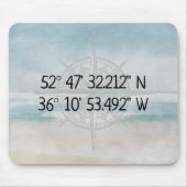 Compass GPS Home Coordinates On Ocean マウスパッド (正面)