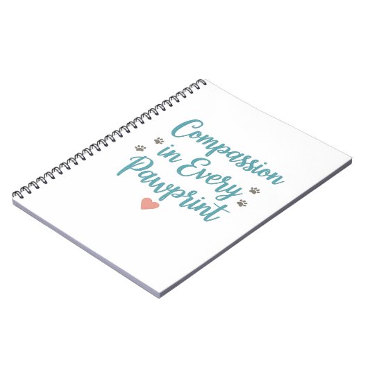 Compassion in Every Pawprint – Vet Tech ノートブック (左側)