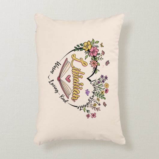 Compassionate Librarian -フローラハートデザイン アクセントクッション (正面(垂直))