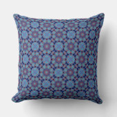 Complex Symmetrical Geometric Print Cushion in Ind クッション (正面)