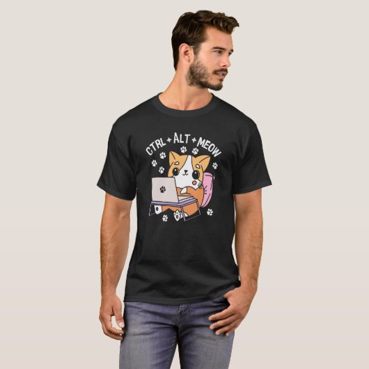 Computer Cat Programmerハッカー子猫 Tシャツ (正面フル)