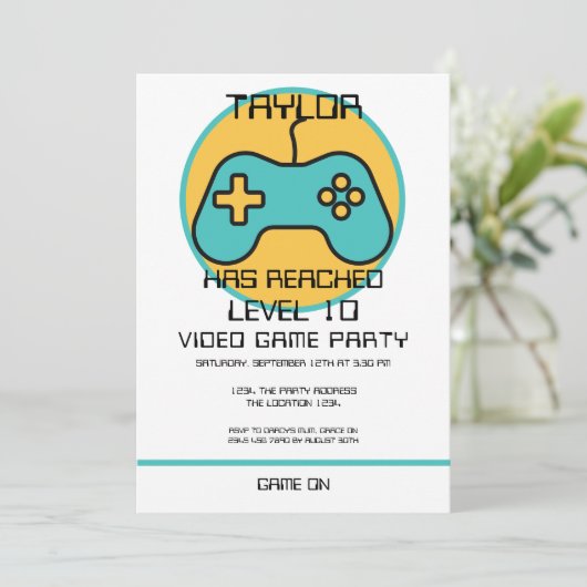 Computer Video Game Player Leveling Up Birthday 招待状 (スタンド正面)