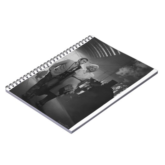 CON19BWD3さよならを言う.tif ノートブック (左側)