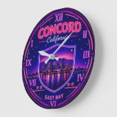 Concord California East Bay Skyline Neon ラージ壁時計 (傾斜)