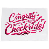 Congrats on passing your checkride! ラージペーパーバッグ (裏面)