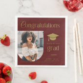 Congratulations Maroon Gold Grad Photo Arch (インサイチュ)