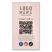 Connect With UsソーシャルメディアQRコード赤面ピンク マグネット名刺 (正面縦)
