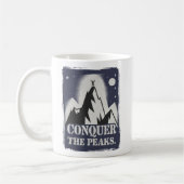 Conquer the Peaks Motivational Mountain Design コーヒーマグカップ (左)