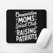 Conservative Moms Social Club Raising Patriots  マウスパッド (マウス)