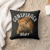 Conspiracy Nut Pillow クッション (ブランケット)