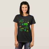 Construction Excavator St Patricks Day Boys Girls  Tシャツ (正面フル)