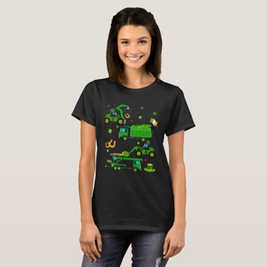 Construction Excavator St Patricks Day Boys Girls  Tシャツ (正面フル)