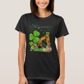 Construction Excavator St Patricks Day Boys Girls Tシャツ (正面)