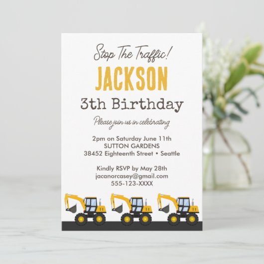 Construction Truck Birthday | Personalized Décor 招待状 (スタンド正面)