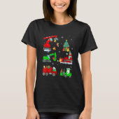 Construction Vehicle Christmas Red Trucks Winter B Tシャツ (正面)