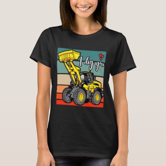 Construction Vehicles Valentines Hearts Excavator  Tシャツ (正面)
