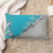 Contemporary Grey and Turquoise Decorative ランバークッション (ブランケット)