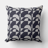 Contemporary Living: Seamless Geometric Pattern Co クッション (正面)