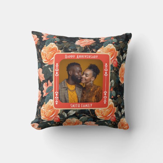 Contemporary True Love  Anniversary Throw Pillow クッション (正面)