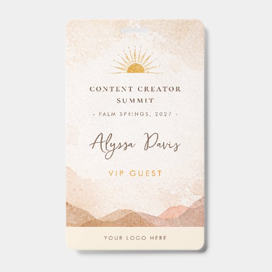 Content Creator Badge Photo QR Code Aesthetic バッジ (正面)