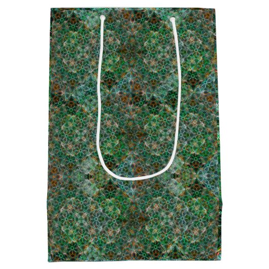 Controlled Chaos – Green ミディアムペーパーバッグ (裏面)