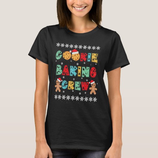 Cookie Baking Crew Gingerbread Men With Xmas Hats  Tシャツ (正面)